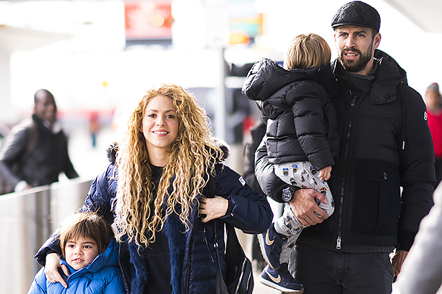 Shakira and Gerard Piqu�re seen with their children arriving at JFK Airport