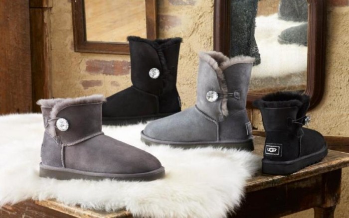 1452854221_ugg