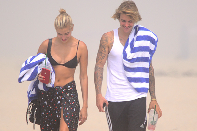 Justin Bieber And Hailey Baldwin Have A Romantic Picnic On The Beach In The Hamptons