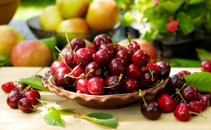 cherry-berries-sweet-fresh-bowl
