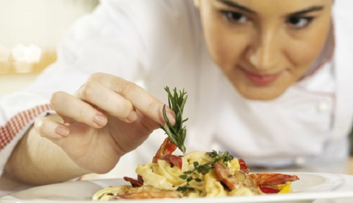 4-ts-154383568-chef628x363-0-1525784467