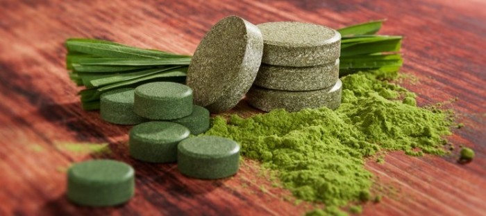 spirulina-poleznye-svojstva-i-protivopokazaniya1