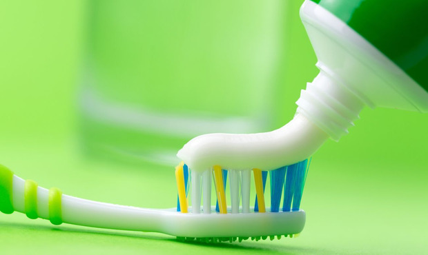20175608_20114851_toothpaste_1300_