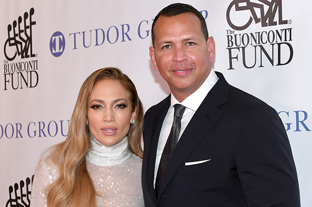 33rd Annual Great Sports Legends Dinner To Benefit The Buoniconti Fund To Cure Paralysis - Arrivals