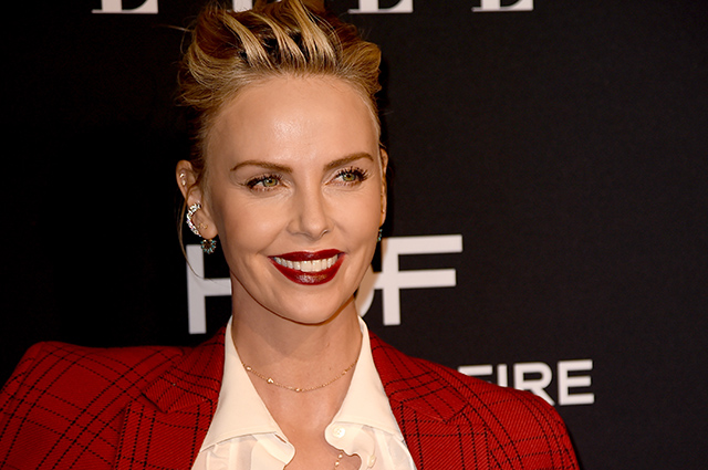 25th Annual ELLE Women In Hollywood Celebration - Arrivals