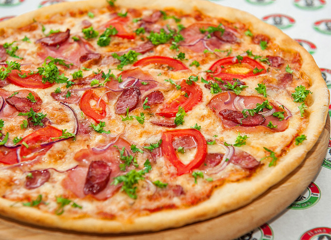1a482b7143b5280f21a10acd97535223_pizza_okhotnichiya_dsc_1031