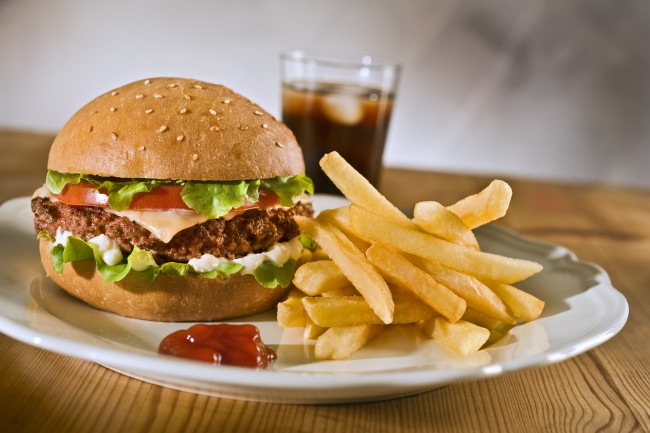 Junk-Food-650x433