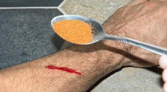 STOP-THE-BLEEDING-IN-ONLY-15-SECONDS