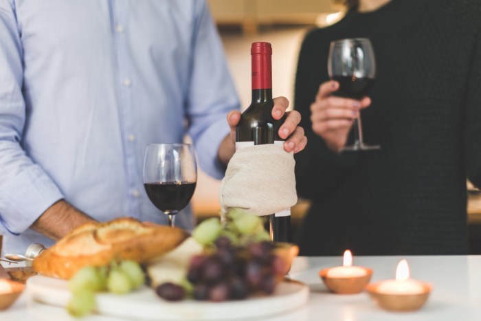 5c9e0f1de63f5_vino