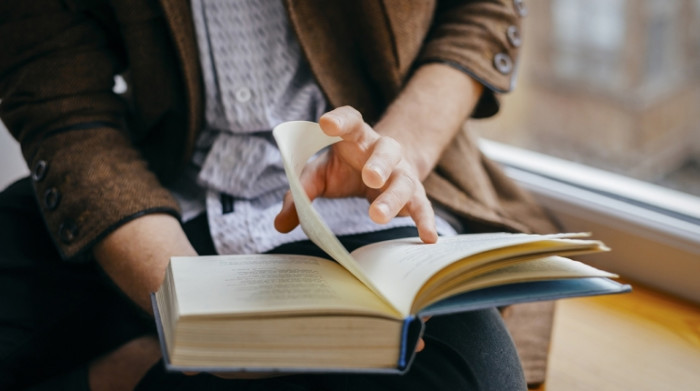книга