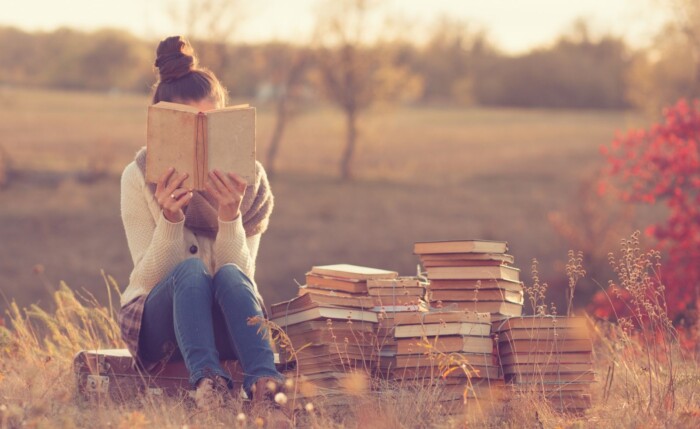 читати книги